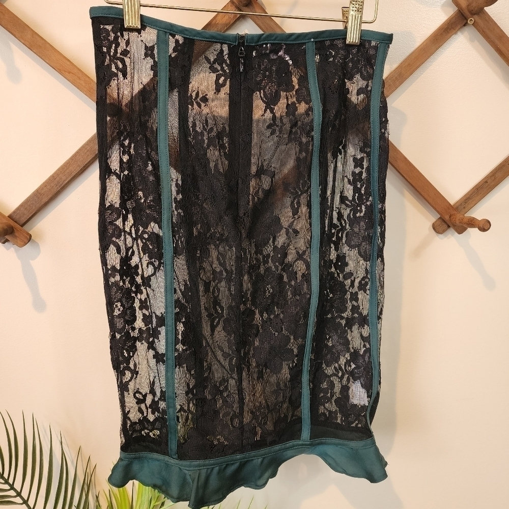 House of CB London Sheer Black Lace Skirt Size Small Evergreen Ruffle Trim - Picture 5 of 10